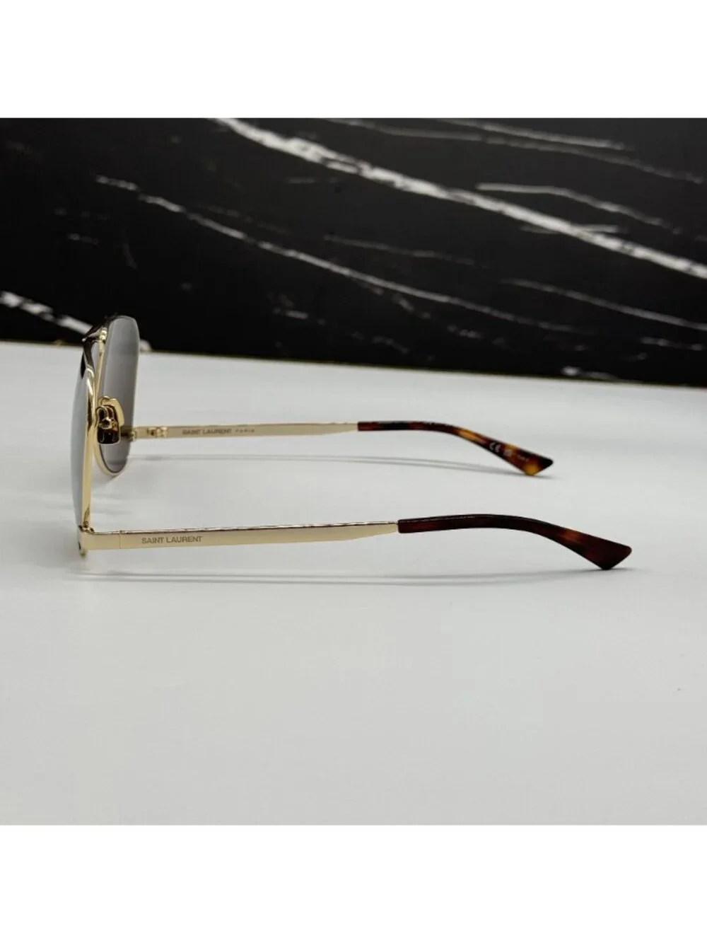 NWT Saint Laurent SL690 DUST 004 Gold Unisex Aviator Sunglasses